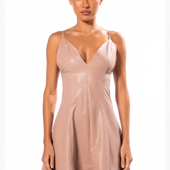 AKIRA VEGAN LEATHER ESSENTIAL MINI DRESS  **NWT** SMALL - Picture 3 of 6